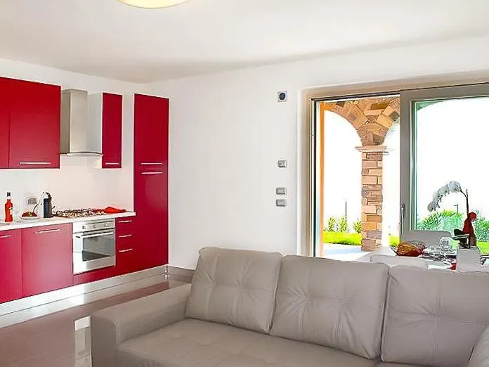 Piccola Orchidea Piccola Orchidea Giardino Ferienwohnung Mit Pool Musso Daire